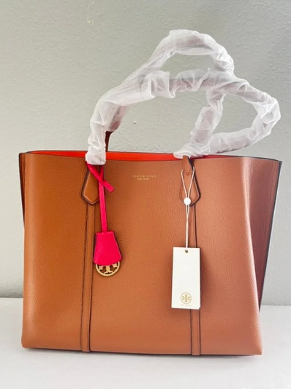 Tory Burch tory burch